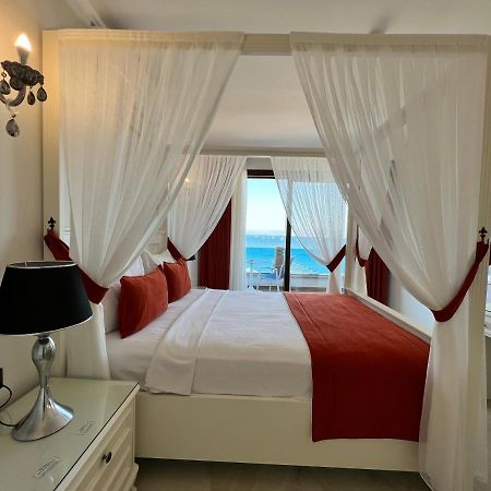Rota Seaside Otel Cunda Екстериор снимка