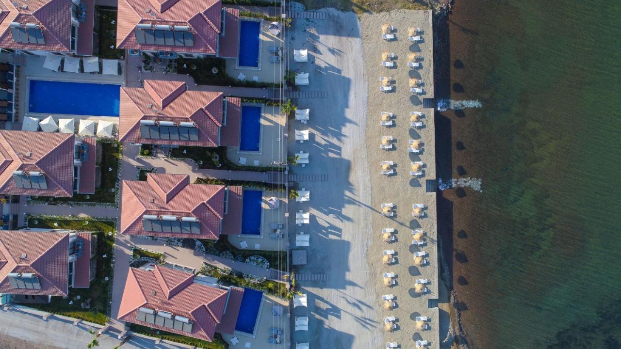 Rota Seaside Otel Cunda Екстериор снимка