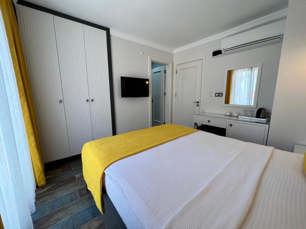 Rota Seaside Otel Cunda Екстериор снимка