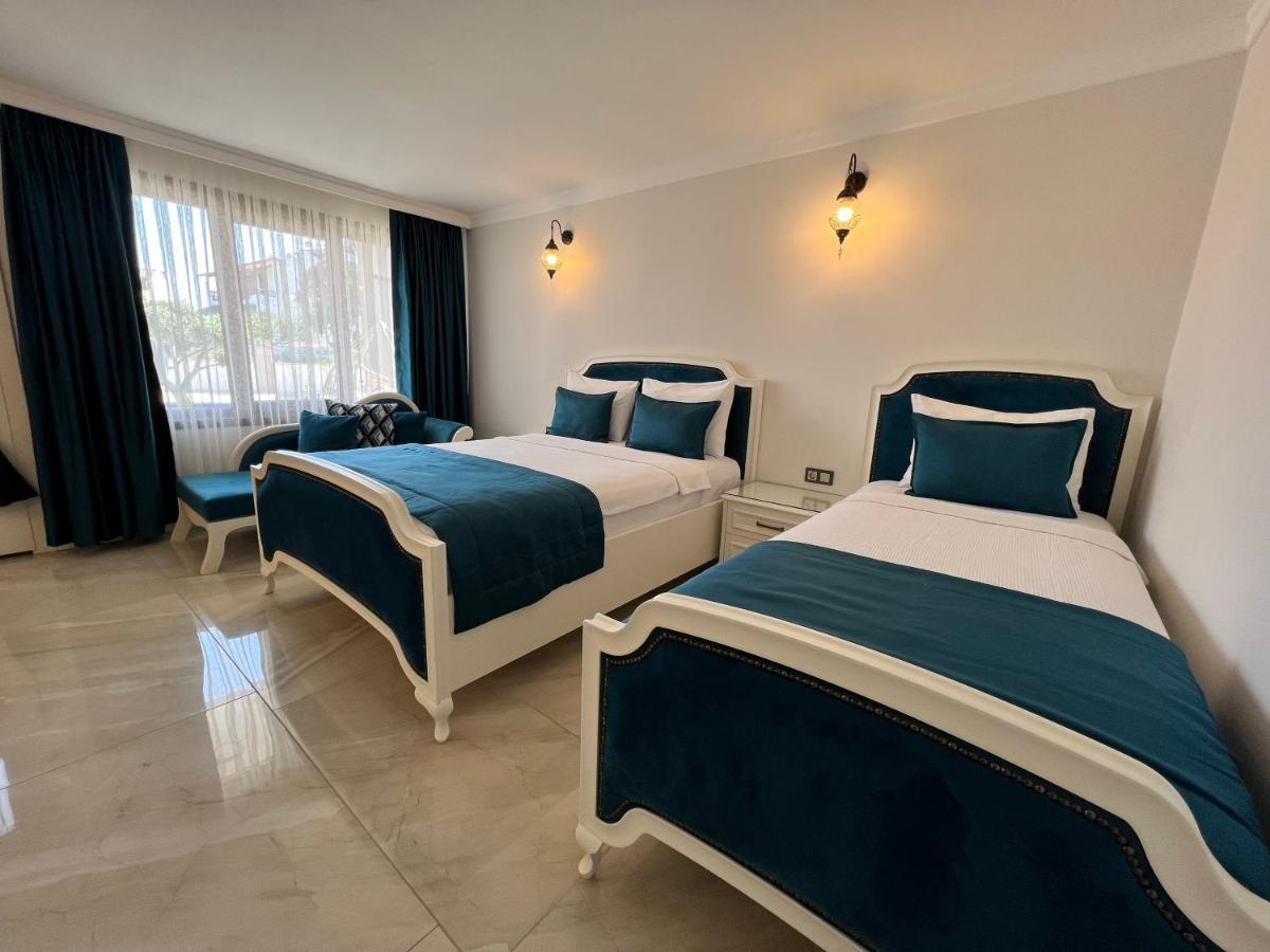 Rota Seaside Otel Cunda Екстериор снимка