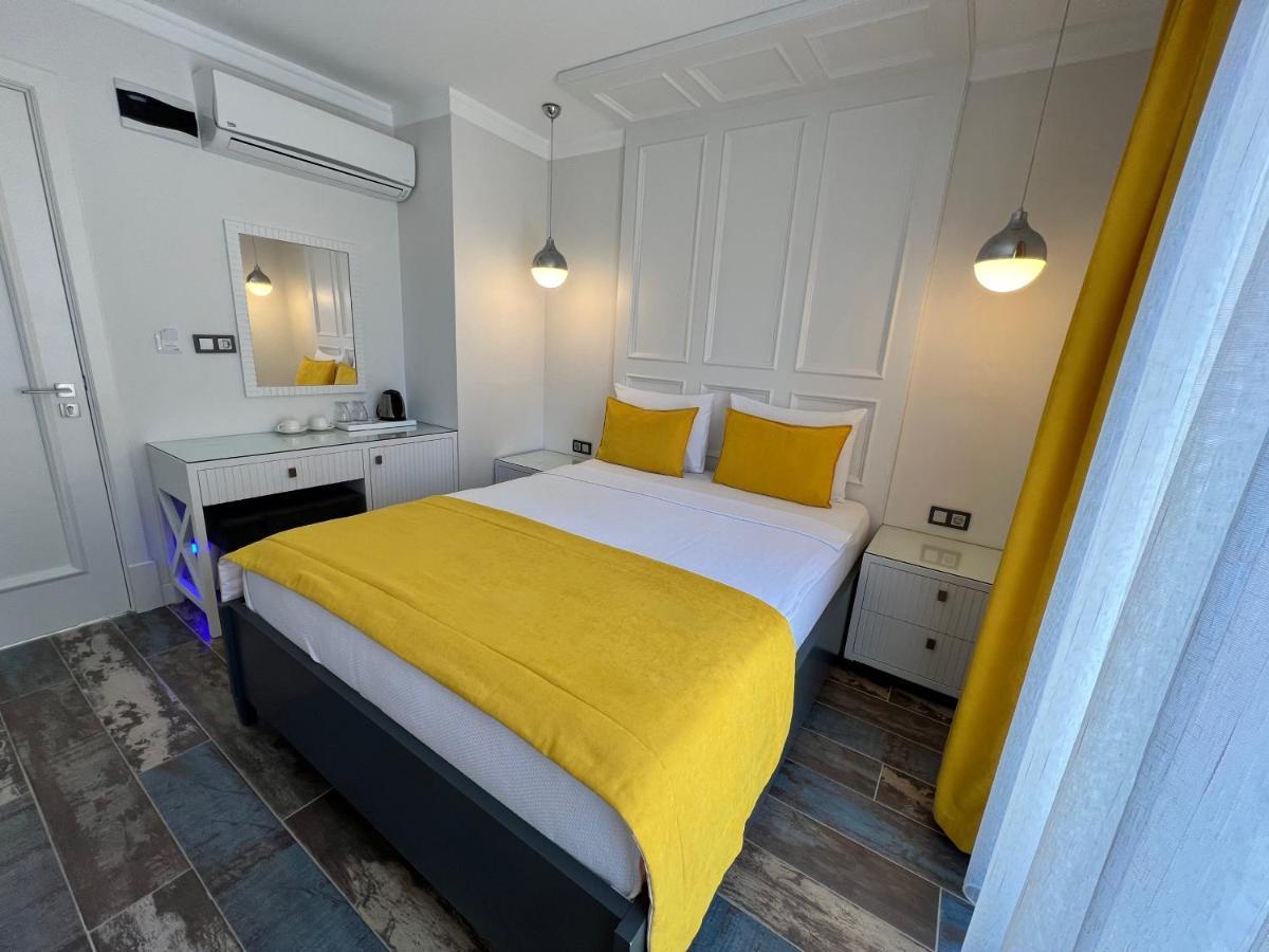 Rota Seaside Otel Cunda Екстериор снимка