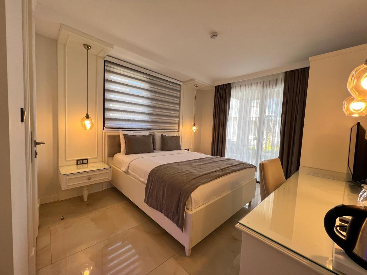 Rota Seaside Otel Cunda Екстериор снимка