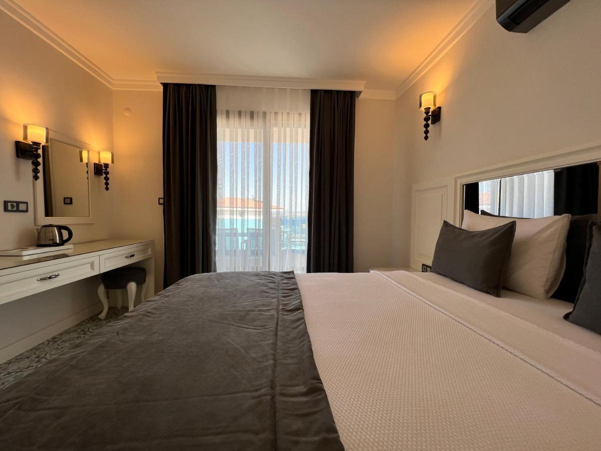Rota Seaside Otel Cunda Екстериор снимка
