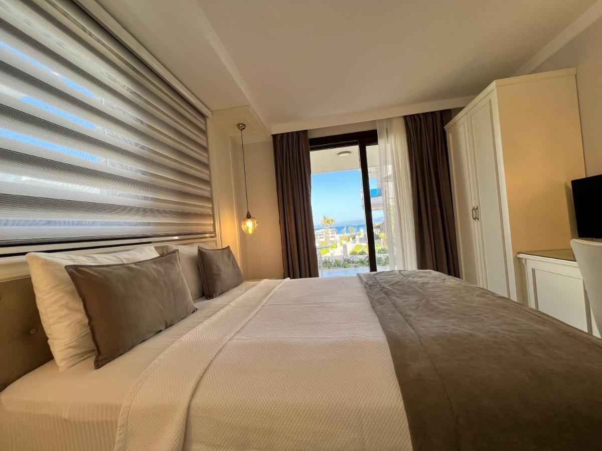 Rota Seaside Otel Cunda Екстериор снимка