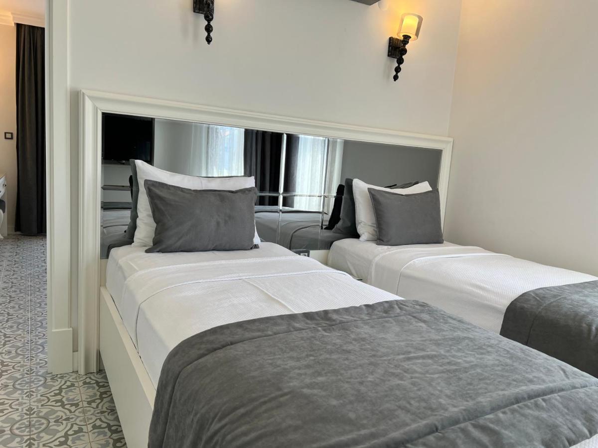 Rota Seaside Otel Cunda Екстериор снимка